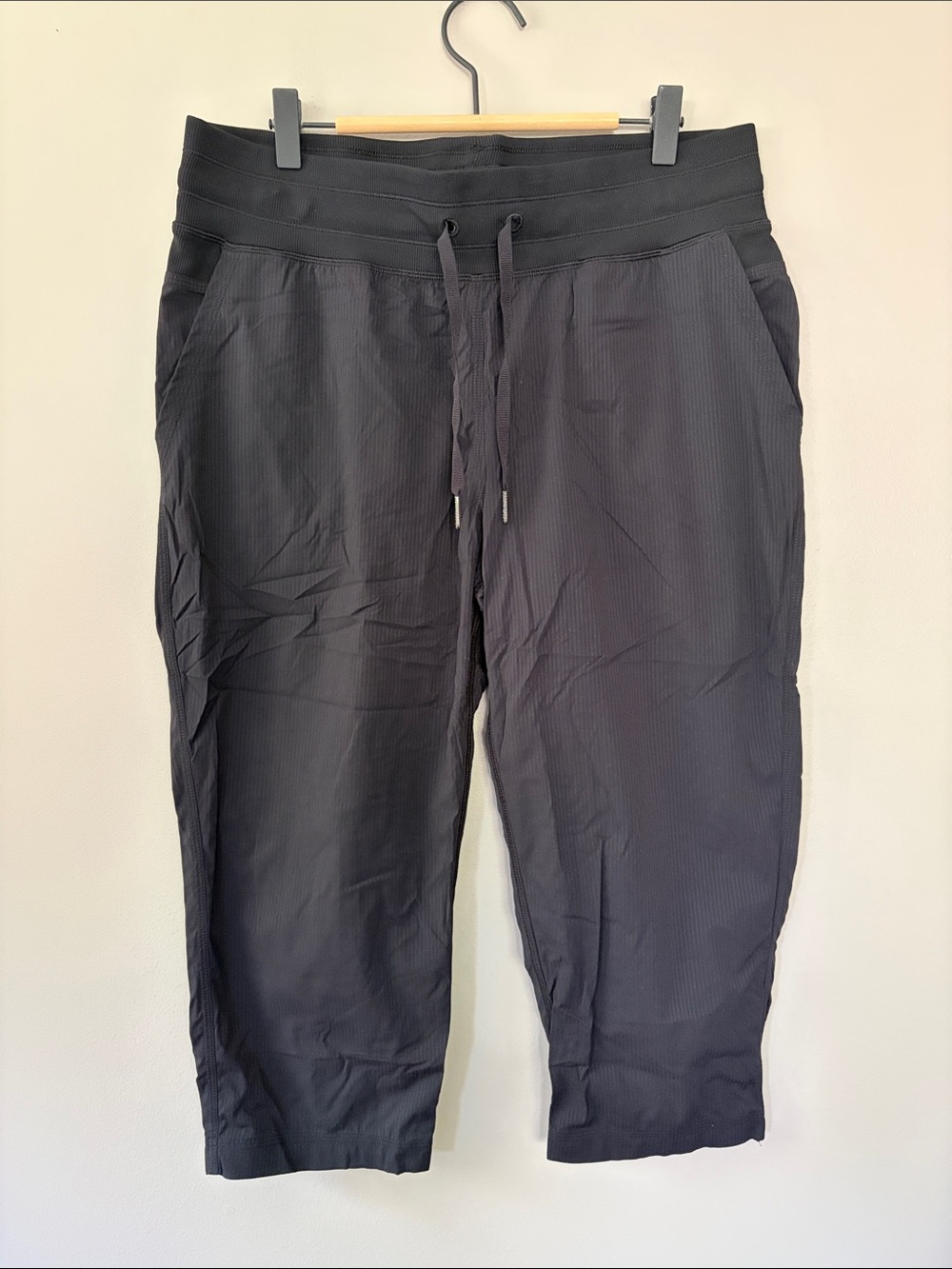 Lululemon Studio Crop Size 10 Black